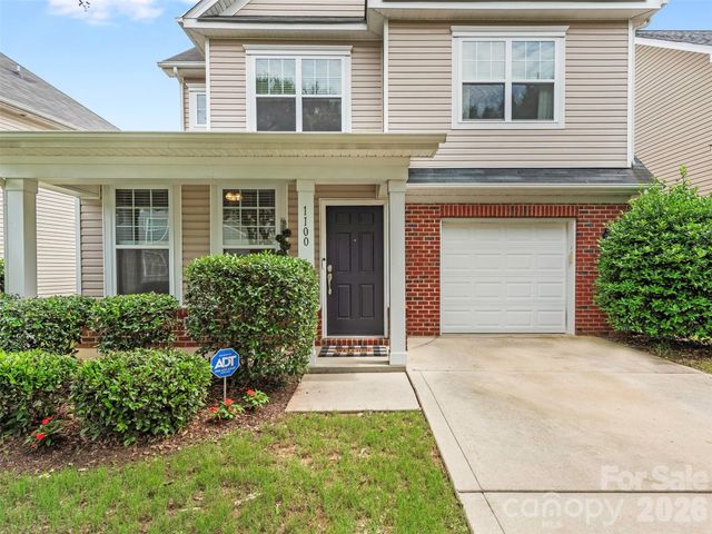 1100 Mountain Laurel Court, Matthews, NC 28104
