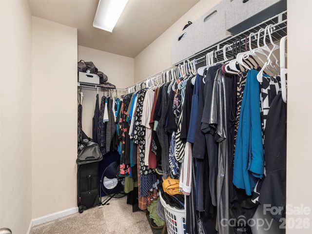 1100 Mountain Laurel Court, Matthews, NC 28104