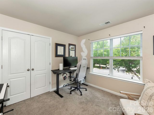 1100 Mountain Laurel Court, Matthews, NC 28104