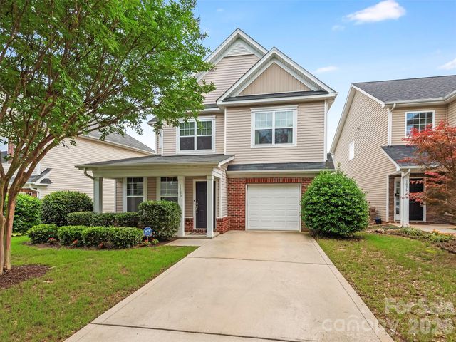 1100 Mountain Laurel Court, Matthews, NC 28104