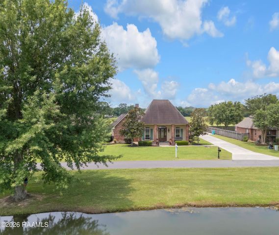 210 Grand Lake Drive, Arnaudville, LA 70512