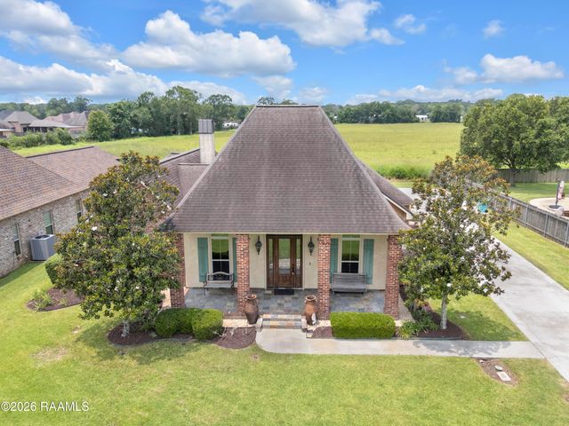 210 Grand Lake Drive, Arnaudville, LA 70512