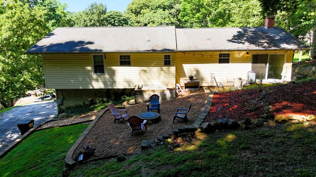 7608 Ridge Bay Drive, Hixson, TN 37343