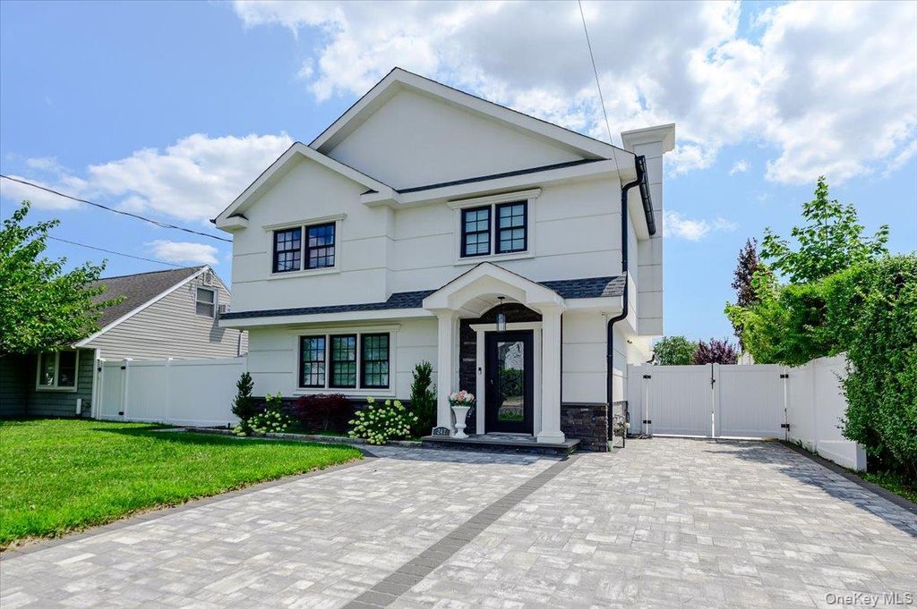 247 Forest Avenue, Massapequa, NY 11758
