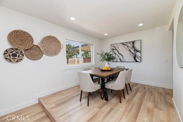 2476 Grove Ave, Corona, CA 92882