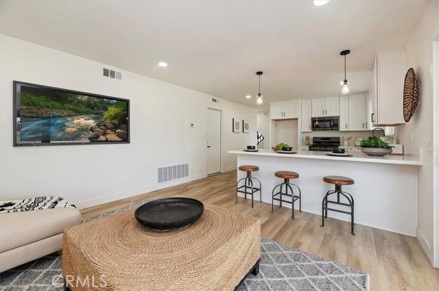 2476 Grove Ave, Corona, CA 92882