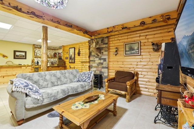 E11441 Hillside Drive, Wisconsin Dells, WI 53965