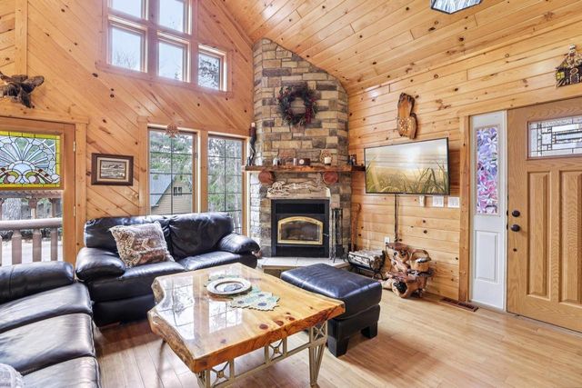 E11441 Hillside Drive, Wisconsin Dells, WI 53965