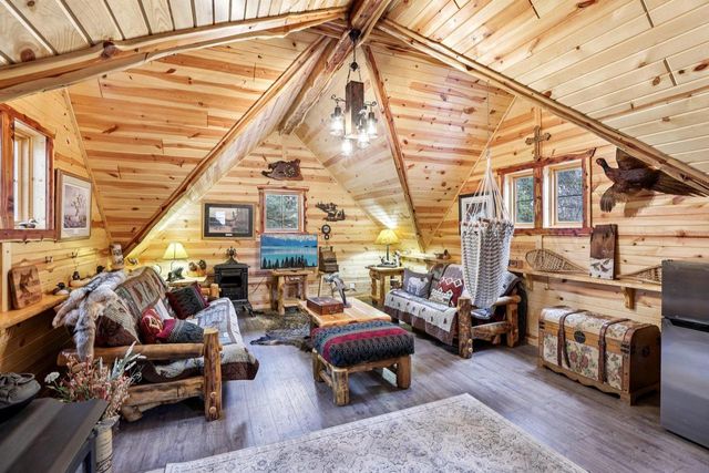 E11441 Hillside Drive, Wisconsin Dells, WI 53965