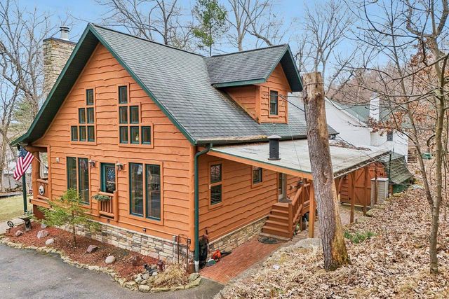 E11441 Hillside Drive, Wisconsin Dells, WI 53965