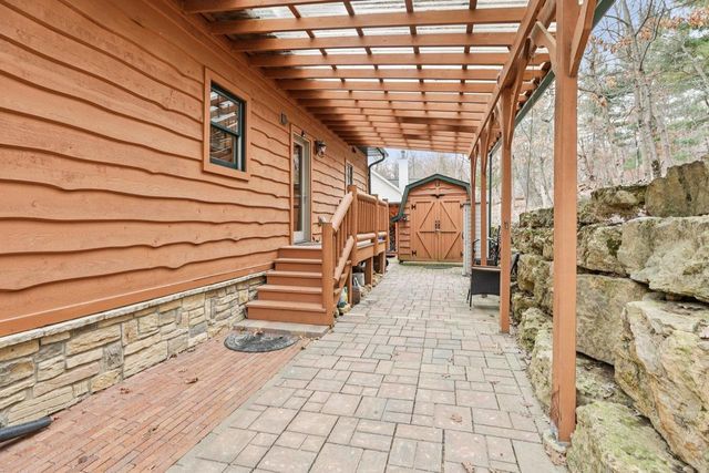 E11441 Hillside Drive, Wisconsin Dells, WI 53965