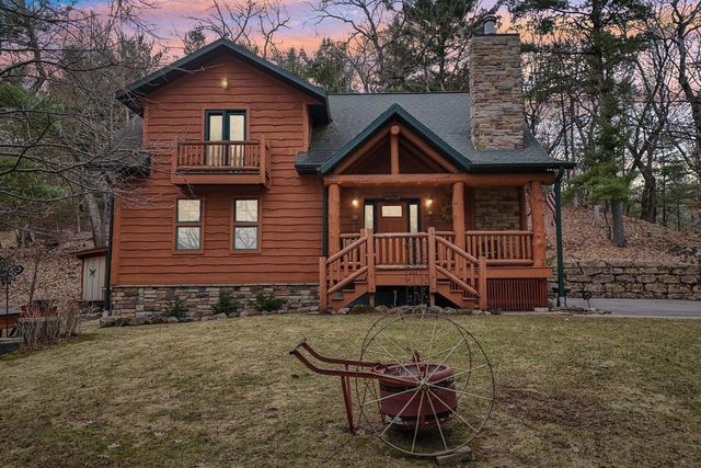 E11441 Hillside Drive, Wisconsin Dells, WI 53965