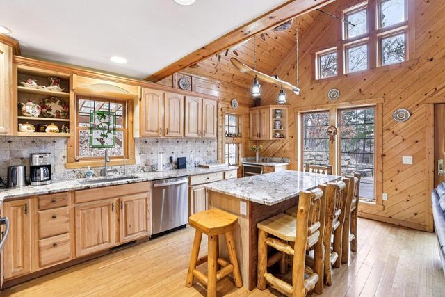 E11441 Hillside Drive, Wisconsin Dells, WI 53965