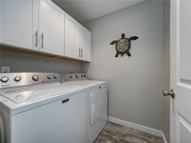 230 Cut Off 110, Port Aransas, TX 78373