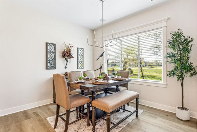 5993 Forbes Ct, Bel Aire, KS 67220