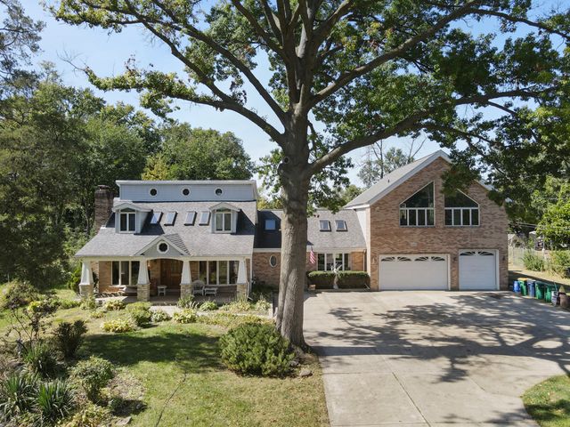 2N584 S Ardmore Avenue, Villa Park, IL 60181