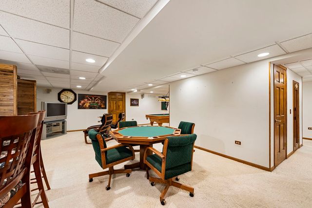 15631 Harbor Town Drive, Orland Park, IL 60462