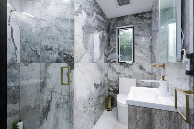 1629 S Lakeside Drive, Lake Worth Beach, FL 33460