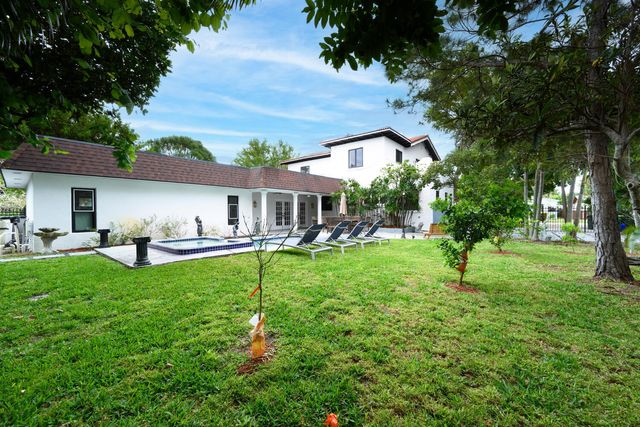 1629 S Lakeside Drive, Lake Worth Beach, FL 33460