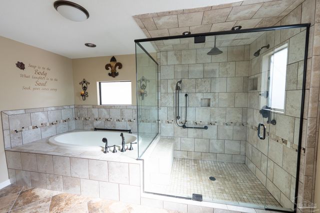 7608 River Rd, Milton, FL 32583