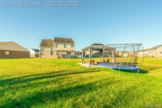 6811 Chandler Drive, Belleville, MI 48111