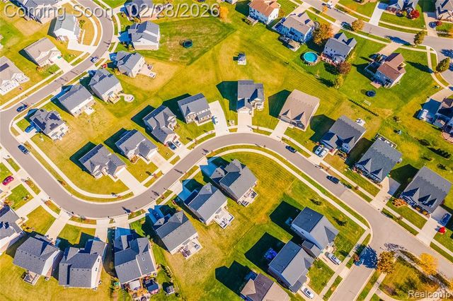 6811 Chandler Drive, Belleville, MI 48111