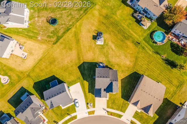 6811 Chandler Drive, Belleville, MI 48111