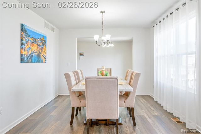 6811 Chandler Drive, Belleville, MI 48111