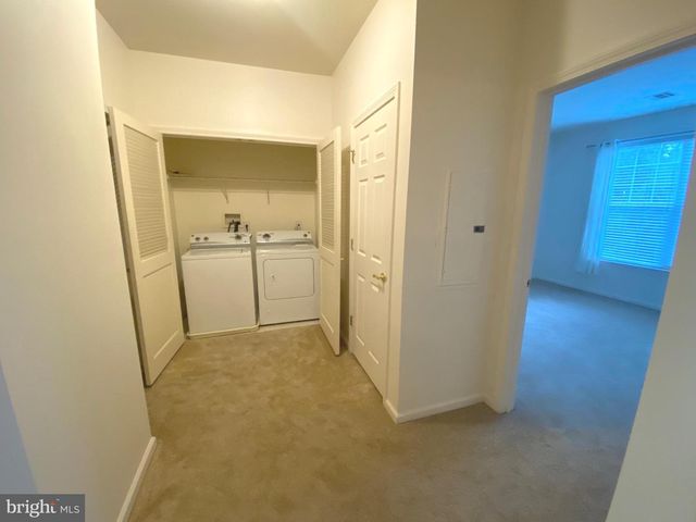326 MASTERSON COURT, Ewing, NJ 08618