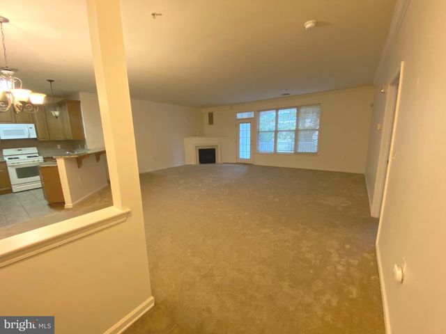 326 MASTERSON COURT, Ewing, NJ 08618