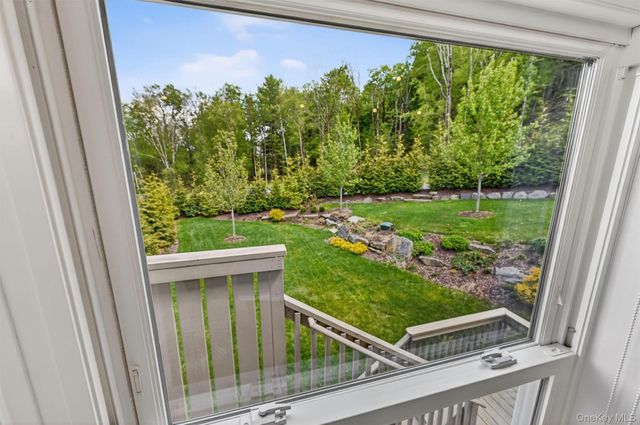35 Lizensk Court 33, Ferndale, NY 12734