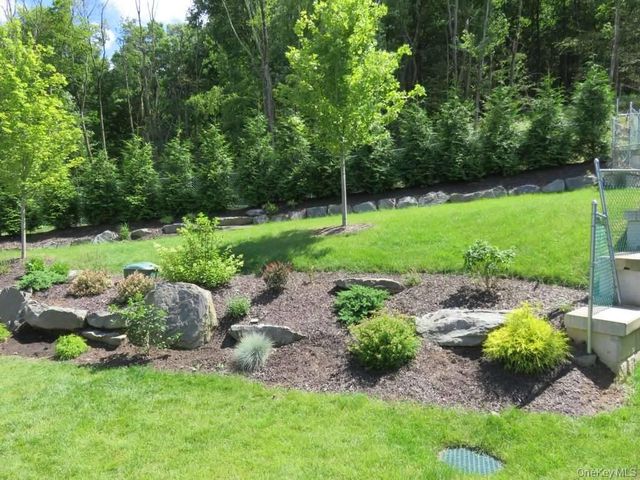 35 Lizensk Court 33, Ferndale, NY 12734