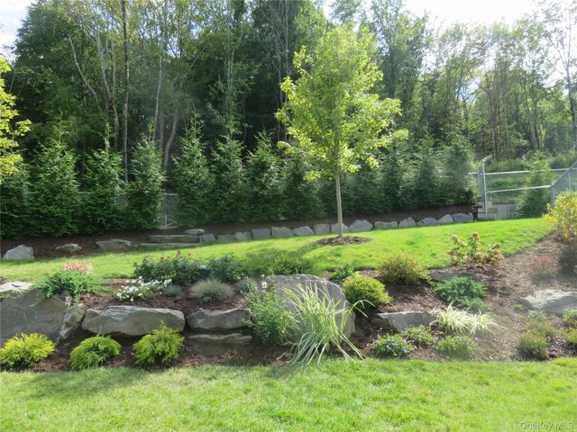 35 Lizensk Court 33, Ferndale, NY 12734