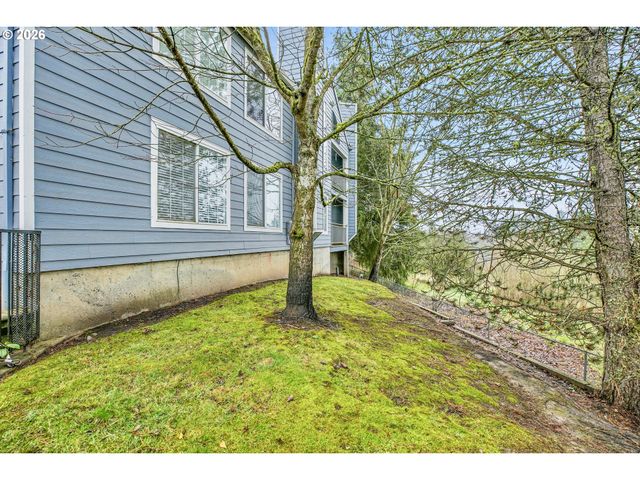 17602 Nw SPRINGVILLE Rd C-9, Portland, OR 97229