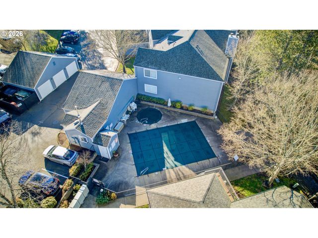 17602 Nw SPRINGVILLE Rd C-9, Portland, OR 97229