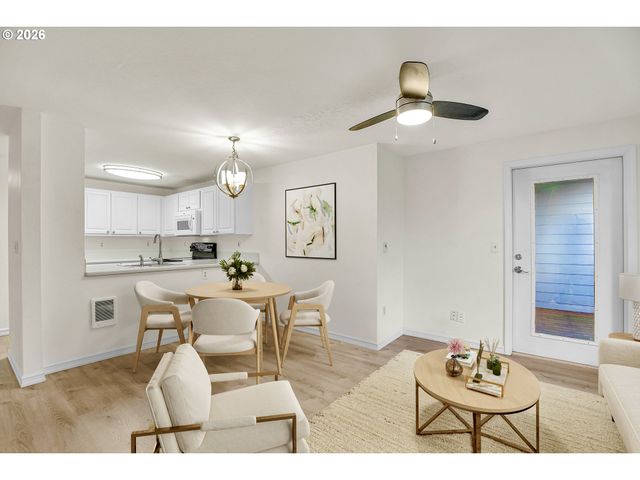 17602 Nw SPRINGVILLE Rd C-9, Portland, OR 97229