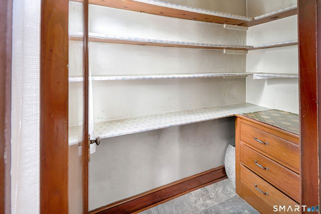 25-27 Henry Avenue, Stratford, CT 06614
