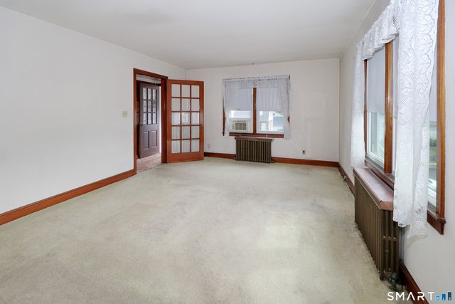 25-27 Henry Avenue, Stratford, CT 06614