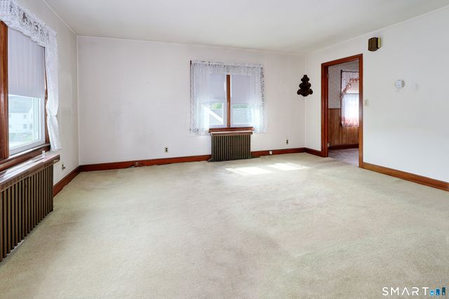 25-27 Henry Avenue, Stratford, CT 06614