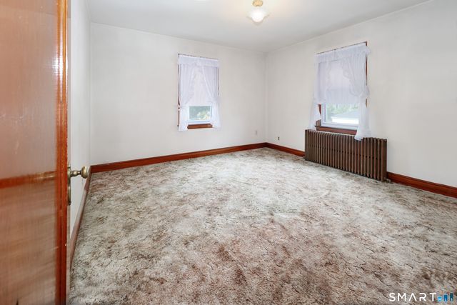 25-27 Henry Avenue, Stratford, CT 06614