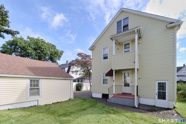 25-27 Henry Avenue, Stratford, CT 06614