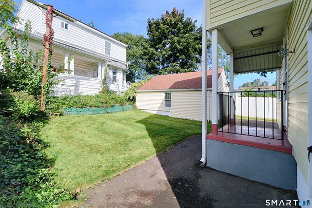 25-27 Henry Avenue, Stratford, CT 06614