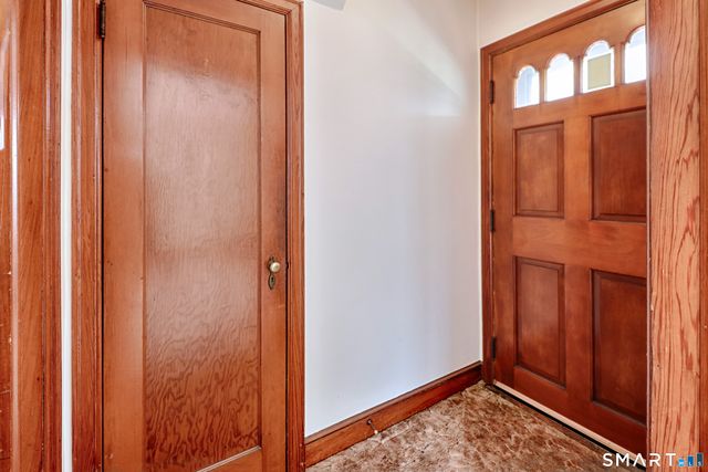 25-27 Henry Avenue, Stratford, CT 06614