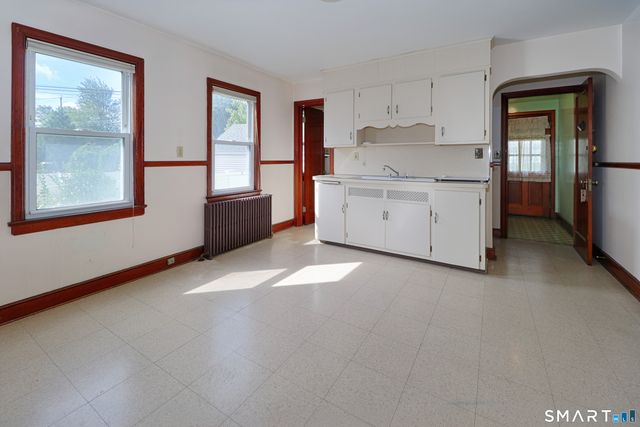 25-27 Henry Avenue, Stratford, CT 06614