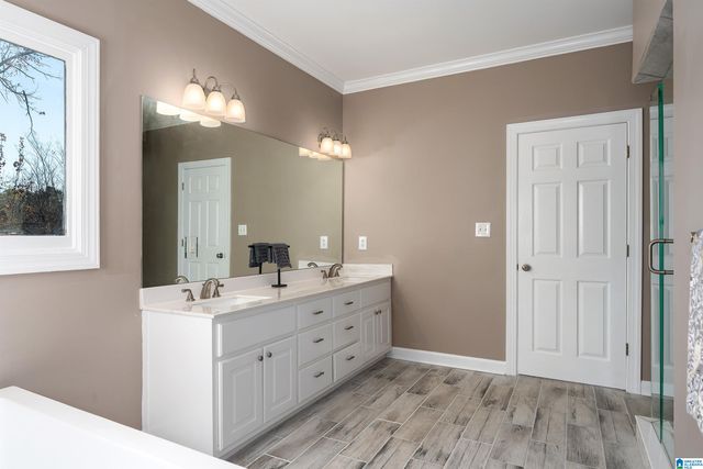 3545 STILL OAKS DRIVE, Trussville, AL 35173