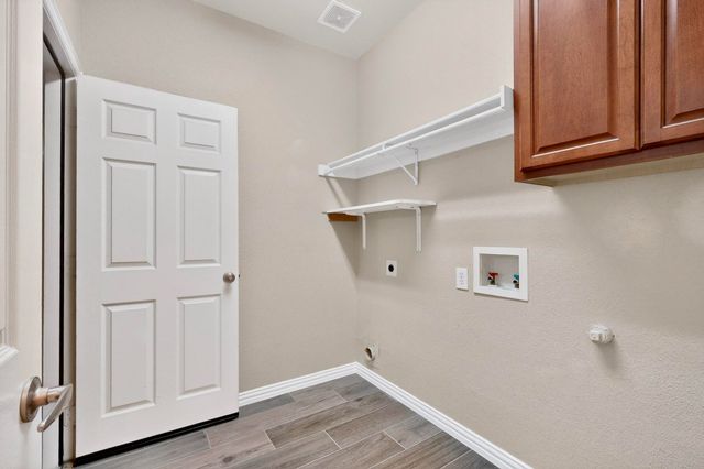 5452 Brazoria Drive, Grand Prairie, TX 75052