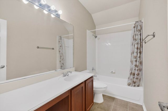 5452 Brazoria Drive, Grand Prairie, TX 75052