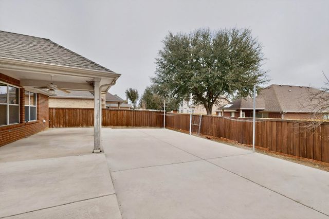 5452 Brazoria Drive, Grand Prairie, TX 75052