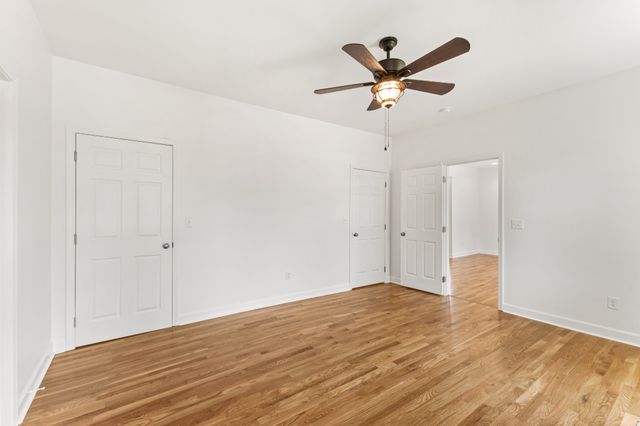 3217 Church St, Burns, TN 37029