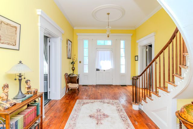 1001 Main Street, Millersburg, KY 40348